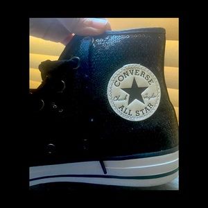 (NEW) Converse Chuck Taylor All Star Hi Sequin Sneaker Black Woman.